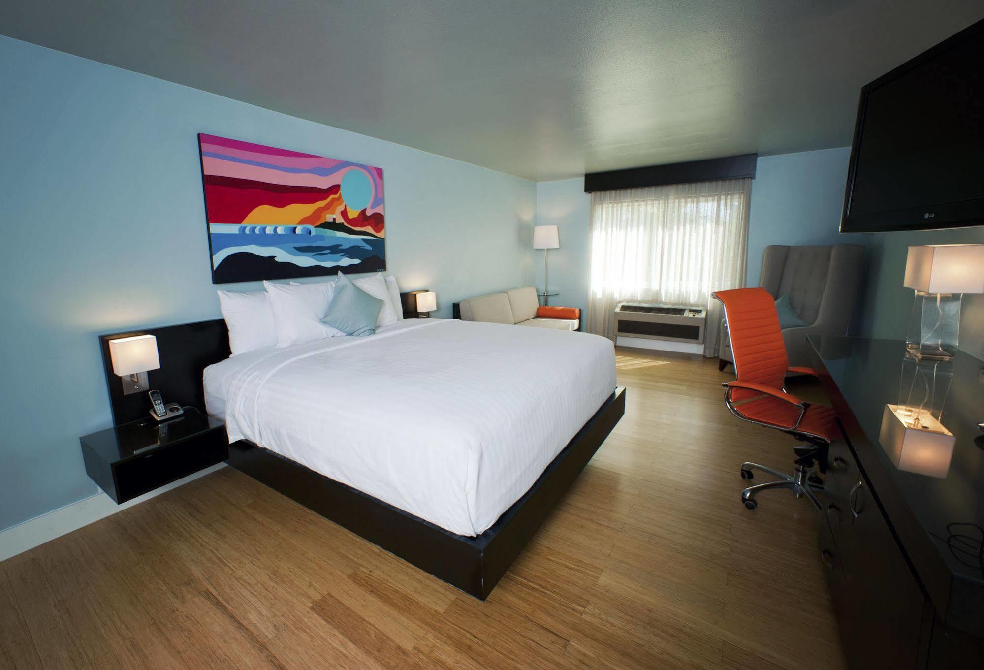 Hotel Current Long Beach Exterior photo